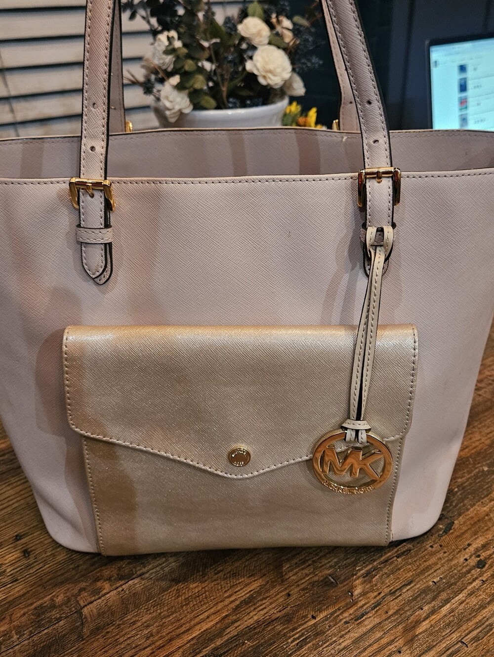 Michael Kors Jet Set Multification Women's Blush Pink Large Tote Satchel Purse